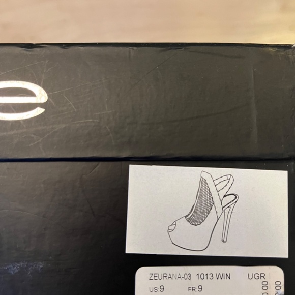 bebe High Heels - Picture 6 of 6